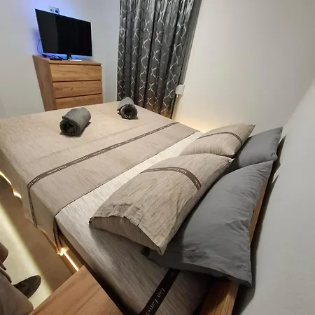Jd4 * Kateríni